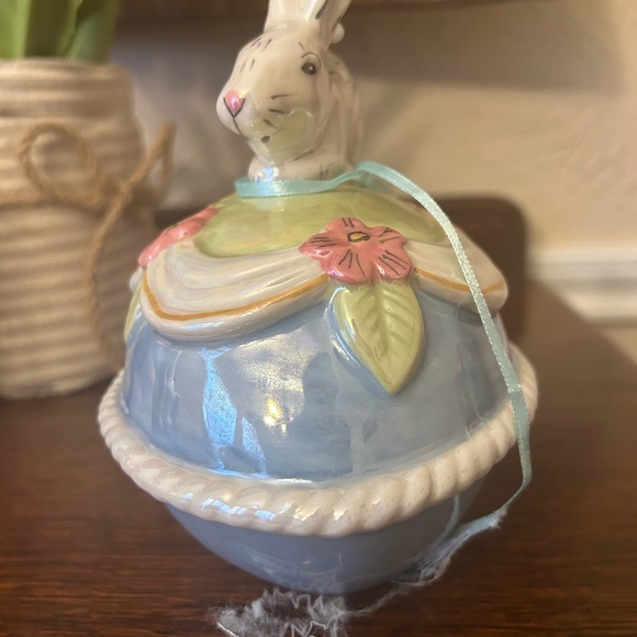 Blue Sky Easter Rabbit Bowl - Picture 4 of 5
